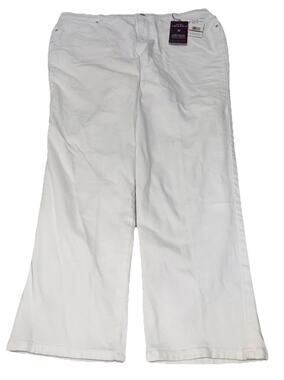 Gloria Vanderbilt Amanda Jeans 16W NWT White Tapered Stretch